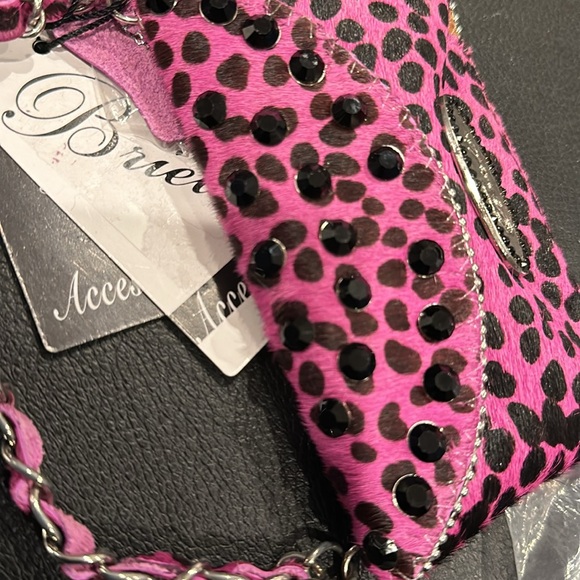 Brand new Briella accessories cheetah mini bag - Picture 7 of 7
